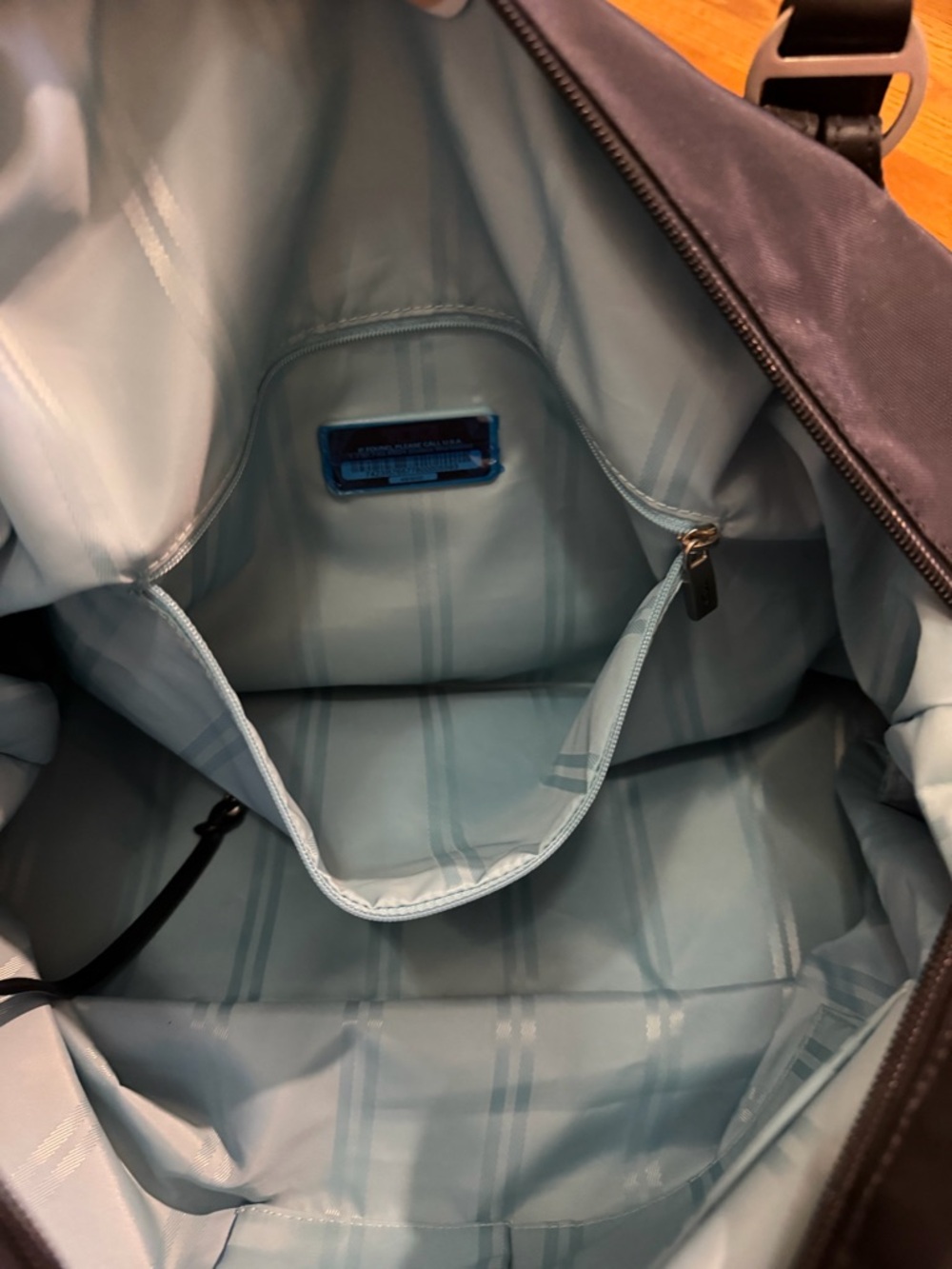 Tumi Ballistic Nylon with Leather Trim Duffle Weekender Bag - Picture 4 of 16